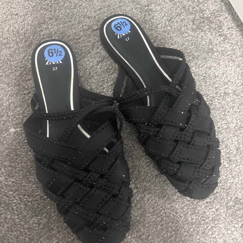 Zara Women's Black Woven Mules